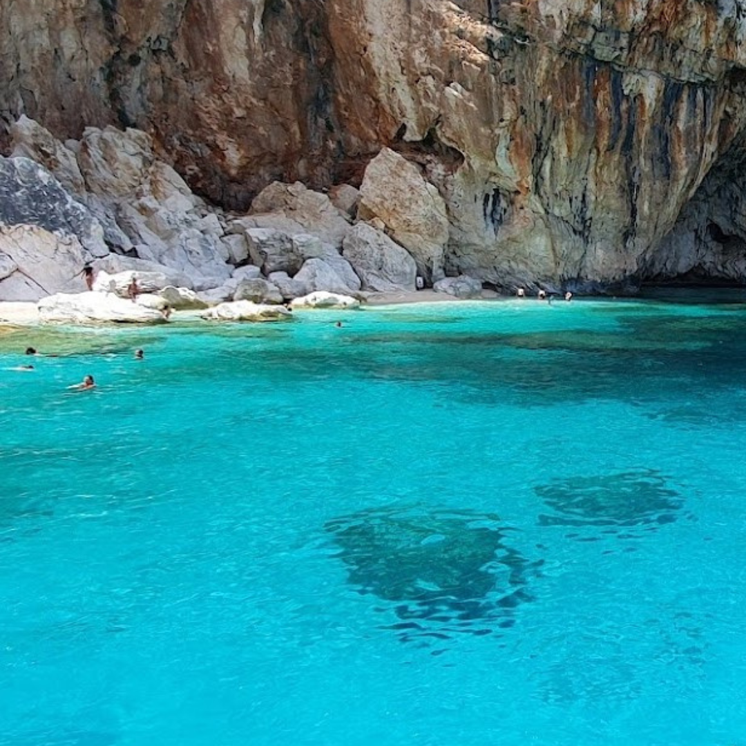 YOGA E NON SOLO - RIGENERARCI IN SARDEGNA